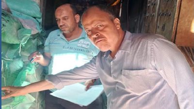 ضبط نصف طن أسمدة زراعية مدعمة قبل بيعها في السوق السوداء بأبو حمص