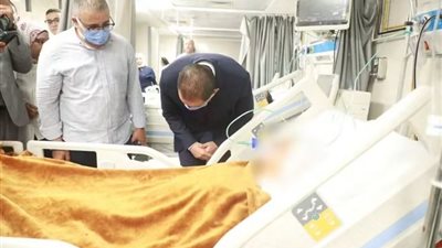 وزير الصحة يكلف نائبه بتفقد موقع حريق عيادة مدينة نصر ومركز الأورام