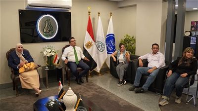 باسل عادل يناقش تطوير «منتدى المحليات» ويعلن برامج متقدمة لإعداد الكوادر السياسية والمحلية الجديدة
