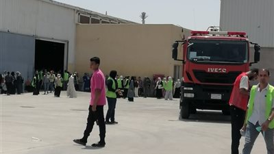 38 مصابًا في حريق مصنع ملابس بالعاشر من رمضان.. والإسعاف تنقل المصابين للمستشفيات
