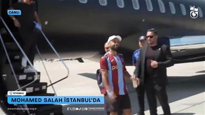 محمد صلاح يصل تركيا تمهيدًا لانضمامه إلى طرابزون