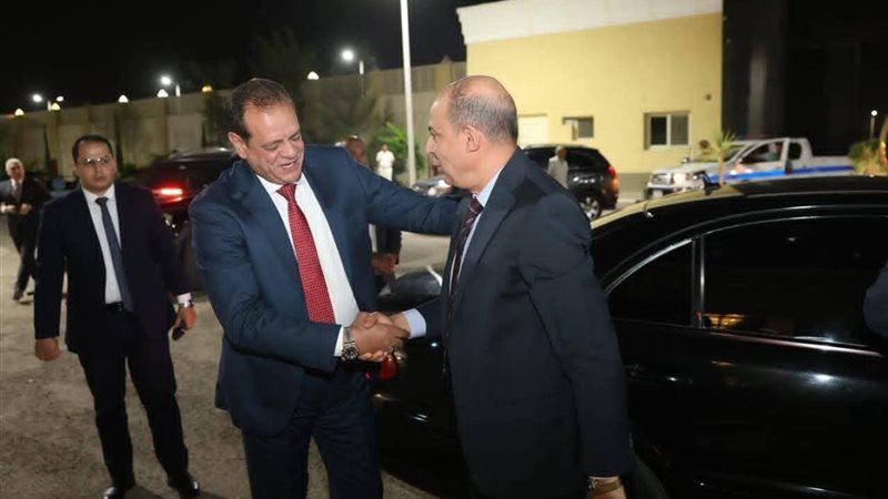 جانب من التهنئة 