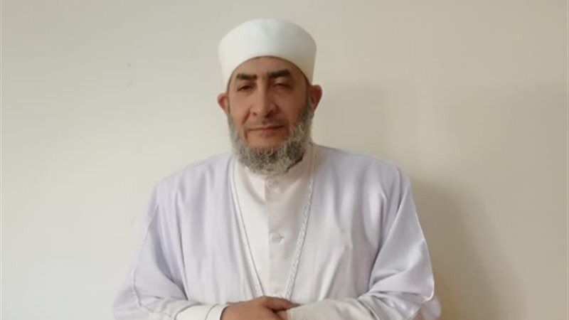الدكتور أحمد عبده