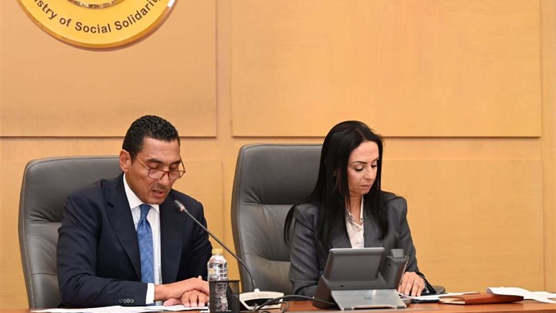 وزيرا التضامن والشباب