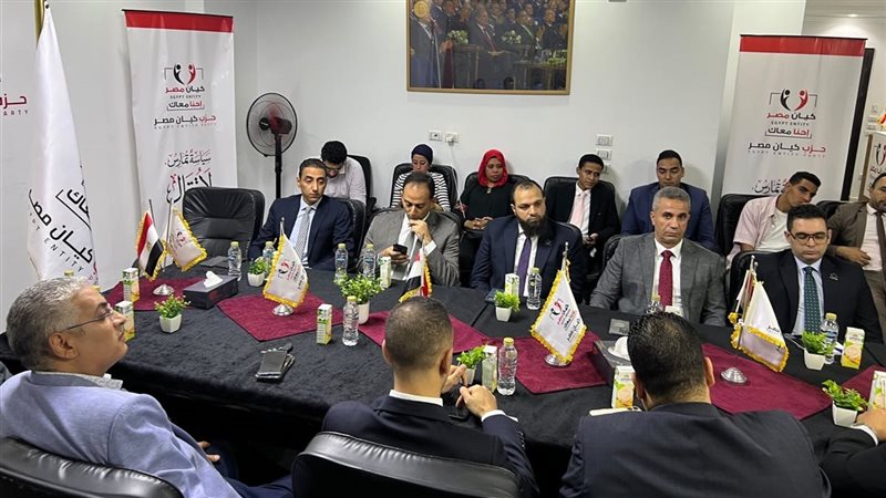 خلال الندوة