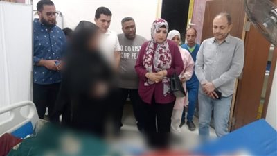 وكيل صحة المنيا تتابع حالة مصابي حادثين مروريين بمستشفى الصدر 