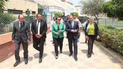 اللجنة الطبية العليا والاستغاثات بمجلس الوزراء تنظم قافلة طبية شاملة بمحافظة الشرقية 