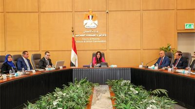 وزيرة الإسكان تتابع تقنين 139 ألف فدان بالمدن الجديدة وخطة تطوير الساحل الشمالي حتى 2030