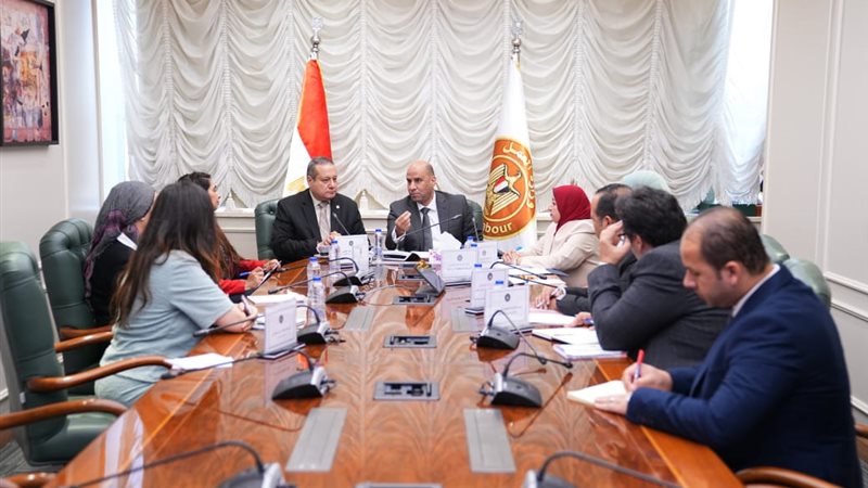 وزارة العمل 