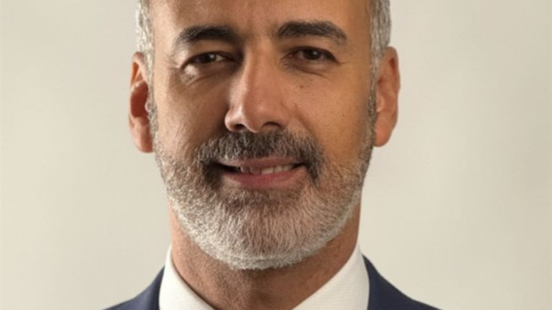 الدكتور أحمد السيد