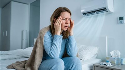قبل تشغيل التكييف ليلًا.. تجنب هذه الأخطاء التي تفسد نومك وتزيد تعبك