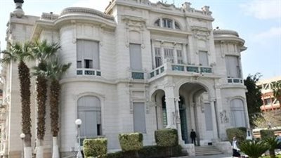 جامعة عين شمس تفتح باب التحويلات.. تعرف على الفئات المسموح لها بالتقديم ورابط التسجيل الإلكتروني