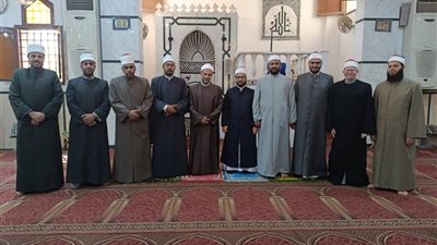 الأوقاف والأزهر ينظمان قافلة دعوية حول الإحسان إلى المحتاجين 