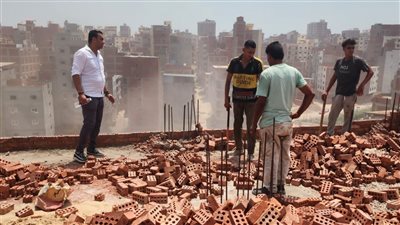 محافظ الدقهلية يتابع إزالة مخالفات البناء في طلخا ويشدد على إحالة المخالفين للنيابة