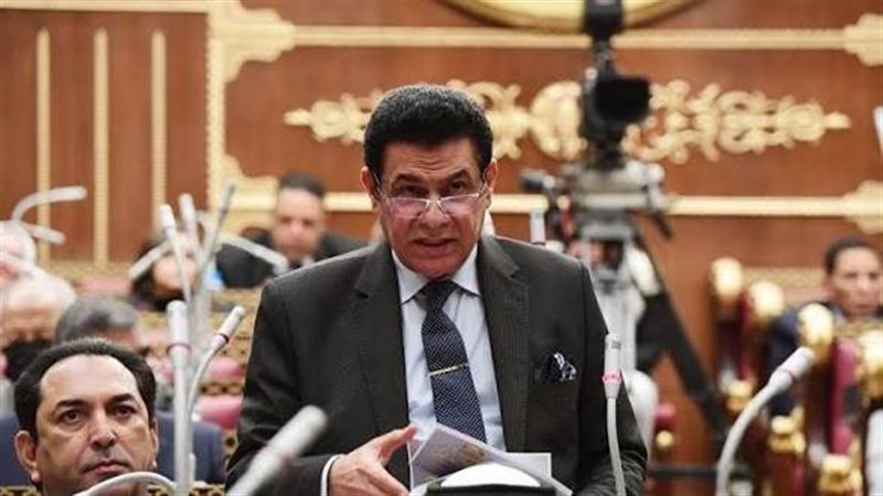  الدكتور محمد الصالحي،