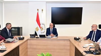 الري: متابعة انتشار ورد النيل لضمان السرعة في توجيه معدات التطهير