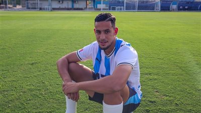 بيراميدز يعلن ضم هداف الجزائر