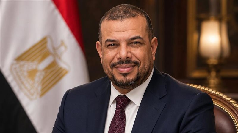 الدكتور عارف الشمندي
