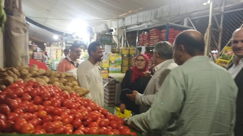 تفقد منافذ الخضار