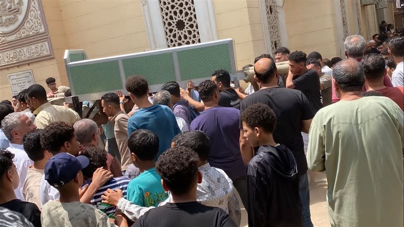 جانب من الجنازة