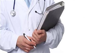 1400 طبيب خارج رغباتهم.. سؤال برلماني يطالب الصحة بكشف معايير حركة النيابات