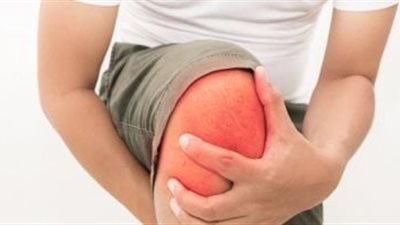 احذر عادات يومية تضغط على الركبة وتزيد آلام المفاصل