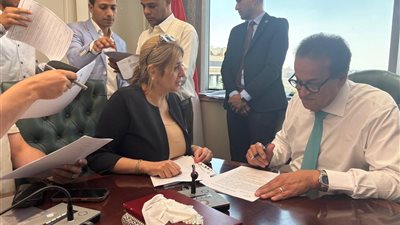 أميرة فؤاد تفتح ملفات المواطنين مع وزير الصحة.. مطالب بسرعة الحل وإنهاء الطلبات