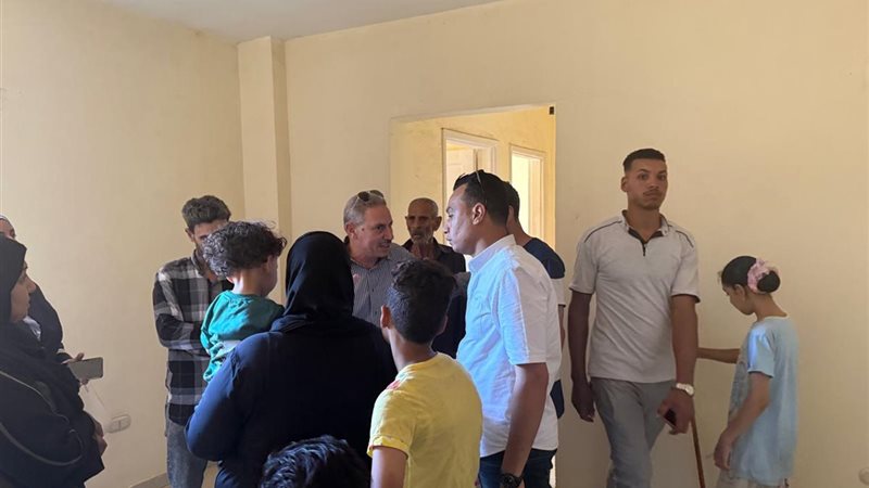 تسليم وحدات سكنية