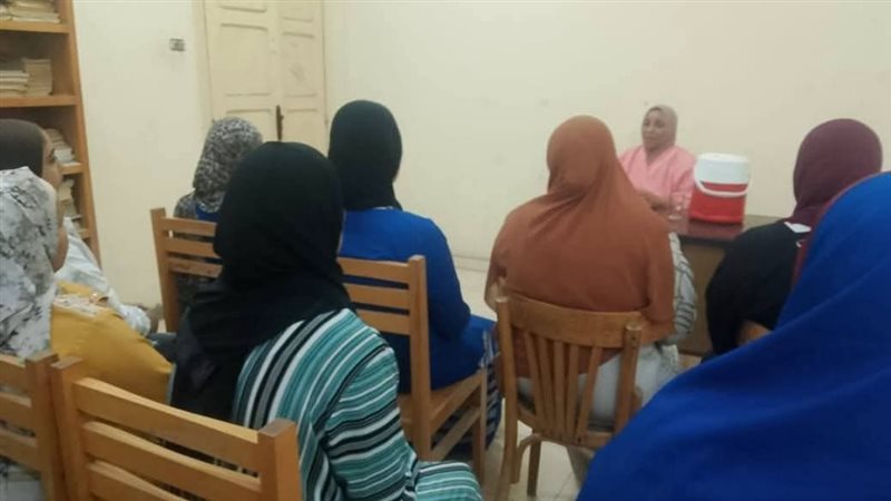 أثناء الندوة 