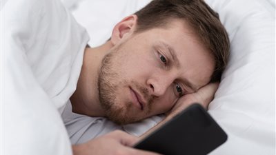 كيف تقلل استخدام الهاتف مساءً دون الشعور بالملل أو الفراغ؟
