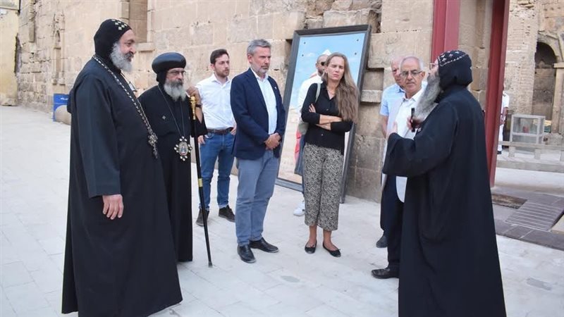 زيارات السفراء وقيادات