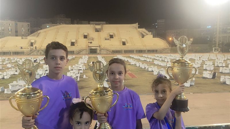 أبطال دكتور ماث