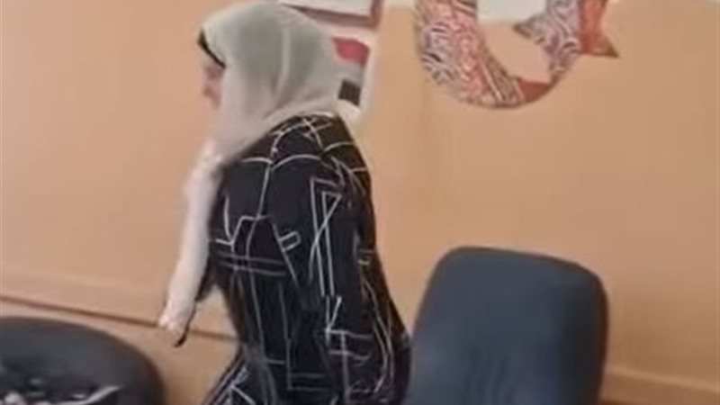 مديرة مدرسة حدائق