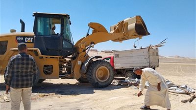استرداد 100 فدان بطريق الريان الواحات.. حملة مكبرة بالفيوم لإزالة التعديات