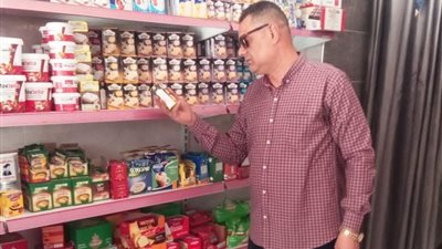 تموين شرق النيل يضبط مصنع إضافات أعلاف بدون ترخيص ويحرر 8 مخالفات