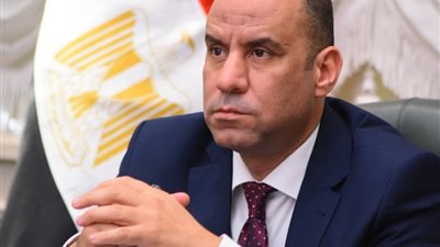 في 5 أيام.. وزارة العمل تفتش 1414 منشأة وتوصي بغلق 27