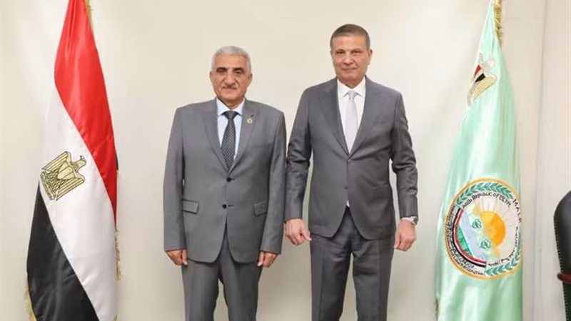  وزير الزراعة 