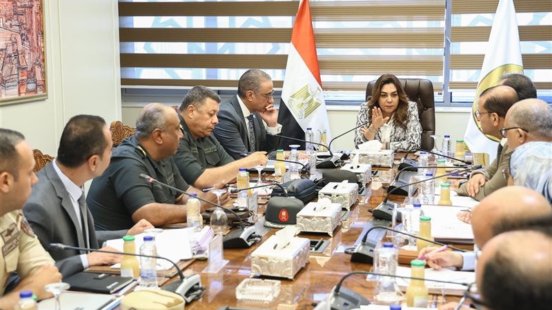 الدكتورة منال عوض