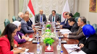 وزيرا الصحة والتعليم يبحثان تطوير منظومة مدارس التمريض