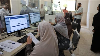 يخدم 60 ألف نسمة.. محافظ المنيا يتابع العمل بالمركز التكنولوجي بقرية القيس