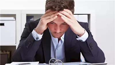 التوتر يترجم مشاعرك إلى أعراض.. علامات تظهر على القلب والمعدة والنوم