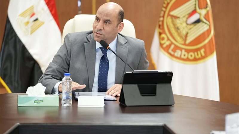 حسن رداد وزير العمل