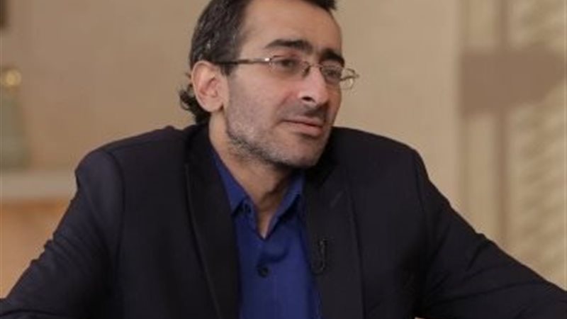 الدكتور مينا الصيدلي
