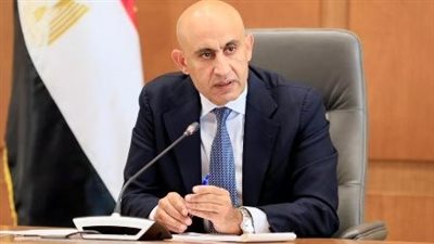 مجانًا للطلاب.. مصر توفر أكثر من 1.2 مليون تابلت لطلاب الثانوي العام والفني