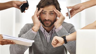 من الصباح إلى المساء.. عوامل خفية تزيد حدة الصداع