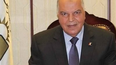 5 آلاف جنيه دعمًا لأصحاب المعاشات.. نقابة المعلمين تحسم الجدل حول رحلات الحج والعمرة