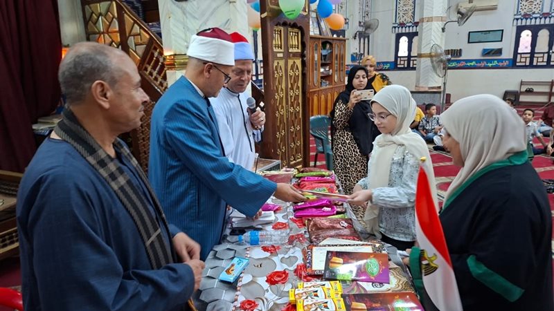 تكريم حفظة القرآن