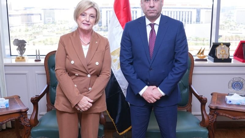 وزارة العمل