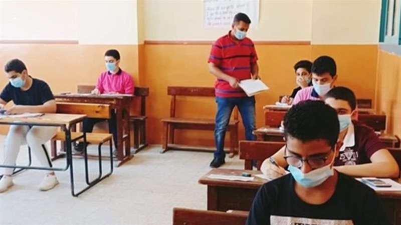 طلاب الدبلومات