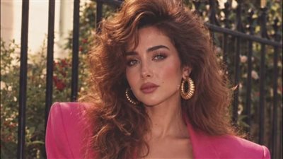 تريند الثمانينيات.. نجوم الفن يستعيدون أجواء الزمن الجميل (صور)